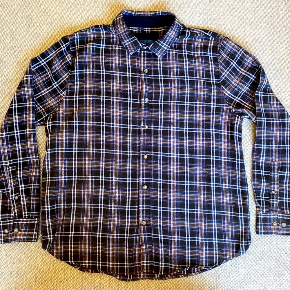 Essex Crossing Men’s Plaid Flannel (L)